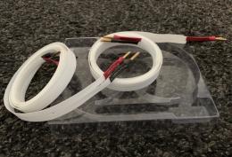 NORDOST WHITE LIGHTNING reproduktorový kabel set v délce 2 x 3 m